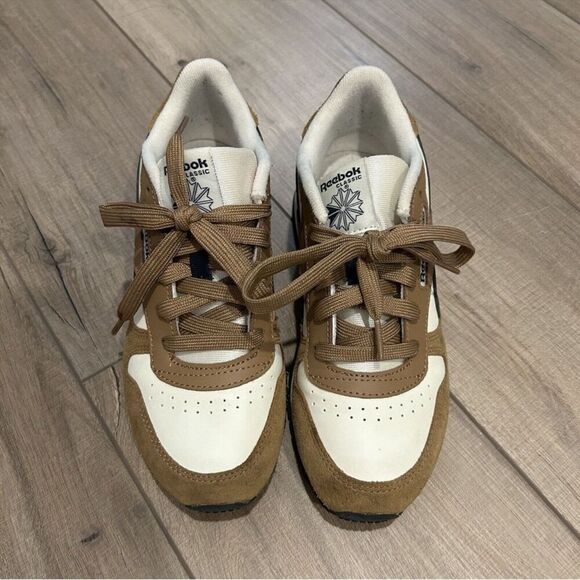 Reebok Classic Leather Low Brown Navy Size 5 Trendy Suede 622 - Picture 3 of 10